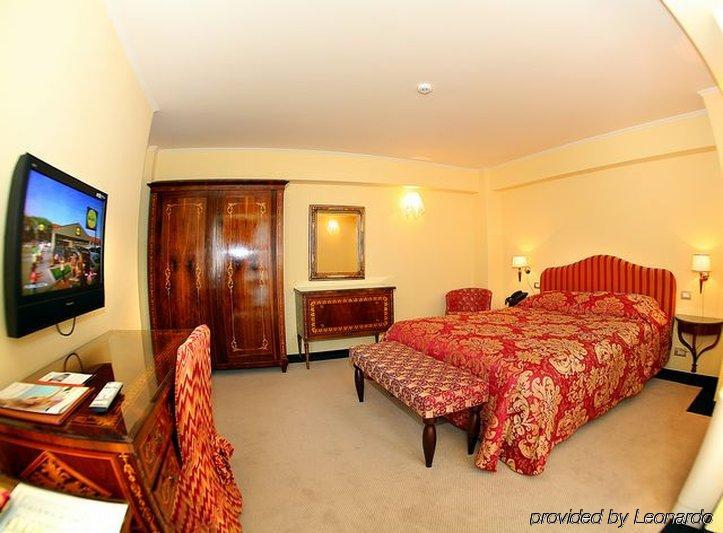 Vigo Hotel Ploiesti Room photo